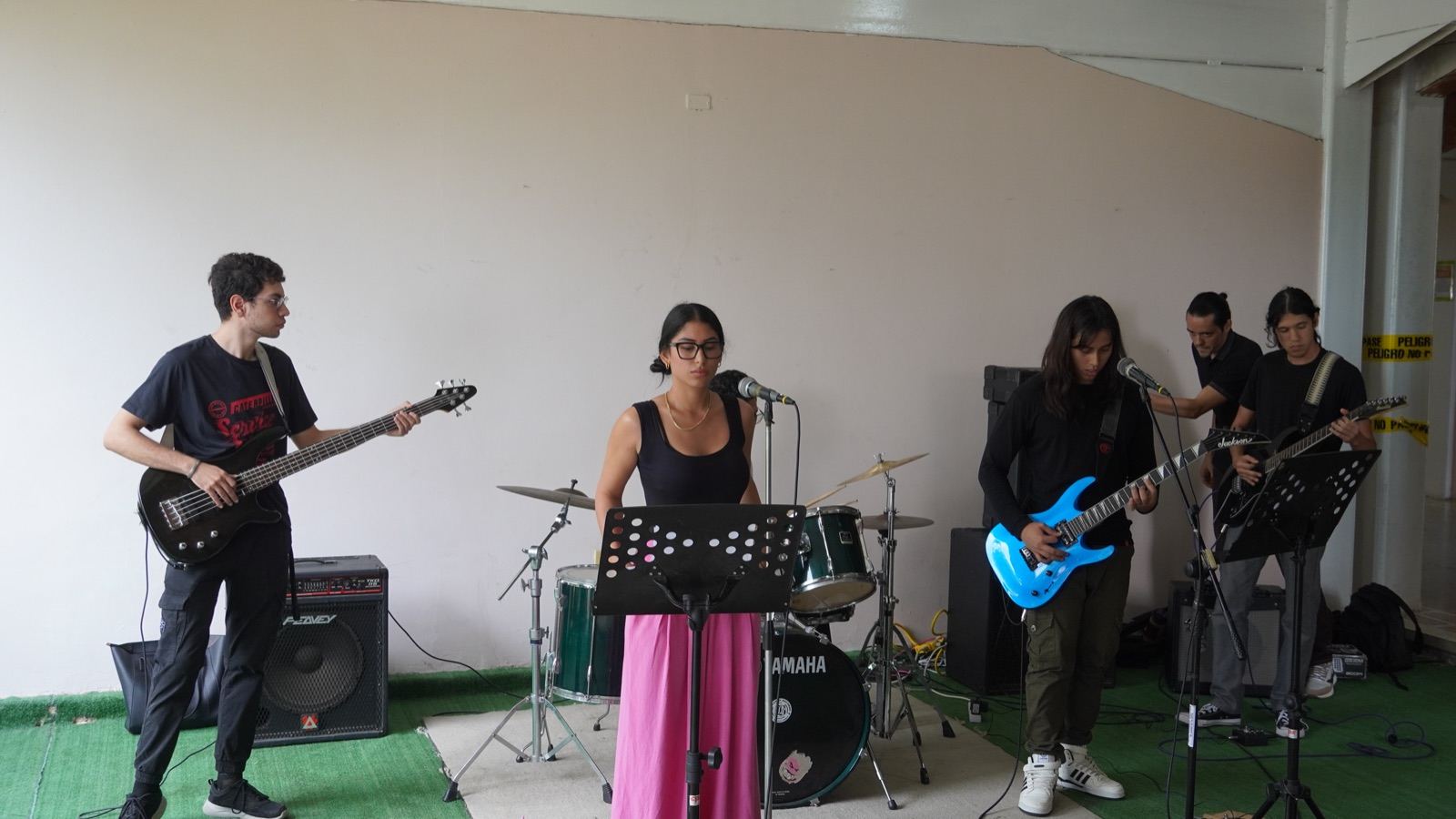 RockBand UNY